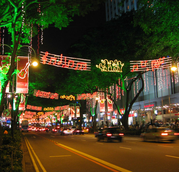 Em Singapura, a movimentada e bela Orchoa Road não passa desapercebida."